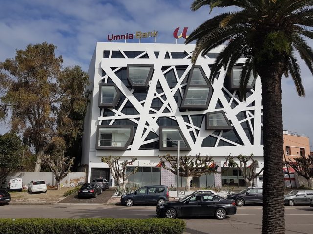 Umnia bank Siège - Casablanca - +212 5226-46264