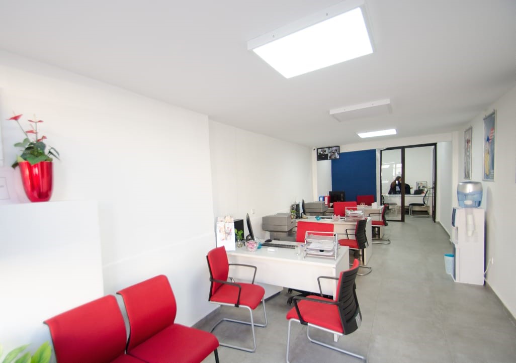 REDINA Assurance AXA