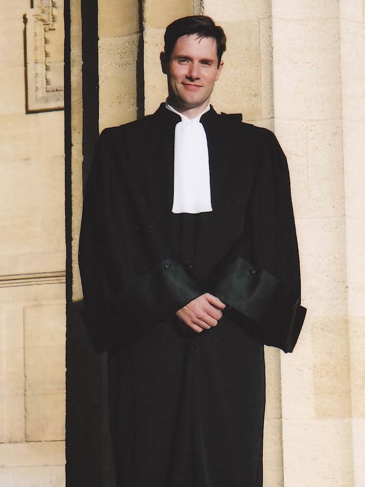 مكتب الأستاذ هشام الزياني المحامي هيئة تطوان CABINET MAITRE HICHAM ZIANI AVOCAT ABOGADO
