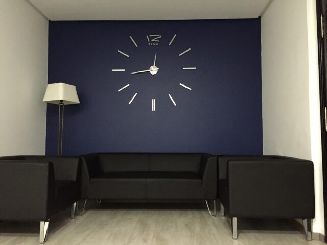 notaire, maître Fatima ESSALHI - Rabat - +212 661-525752