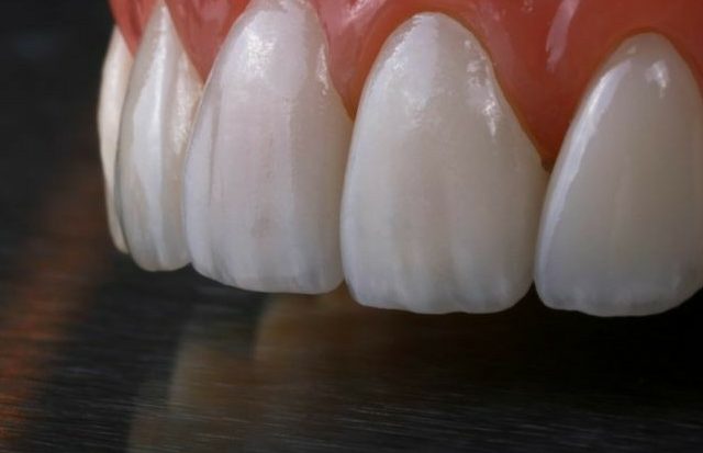 Medecin chirurgien dentiste Dr Taleb Abdelilah دكتور الطالب عبدالاله - Tanger - +212 531-320030