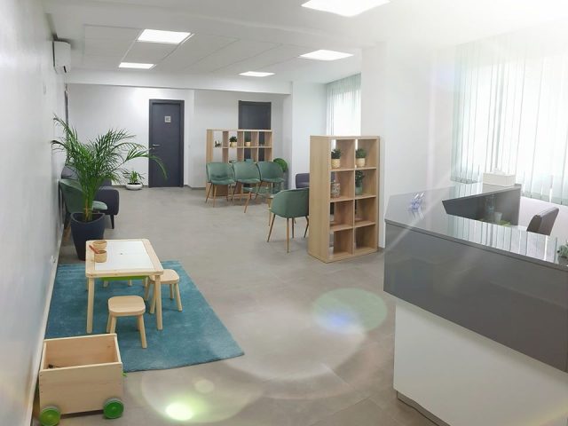 Centre Ophtalmologique les Oudayas : Dr Youssef ZEKRAOUI et Dr Sanae IDRISSI ALAMI - Témara - +212 5375-60910