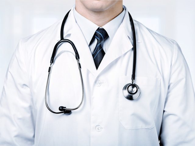 الدكتور رشيد العمارتي (Dr Rachid el Amarti ( Docteur Cancerologue Tetouan ( طبيب إختصاصي في تشخيص و علاج السرطان ) (رئيس قسم السرطان بمستشفيات فرنسا لمدة 15 سنة) - Tétouan - +212 5399-63535