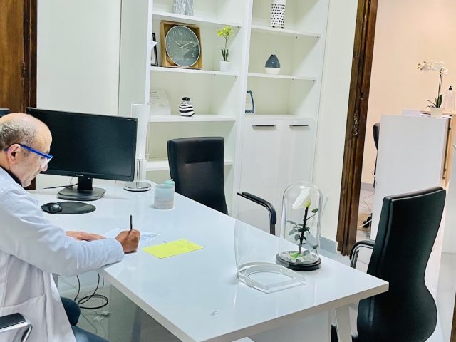 Dr MOURABIT Mossadek - Médecin Généraliste à Casablanca - Casablanca - +212 5228-02984