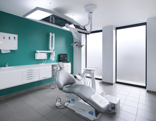 Docteur Adil El Maslouhi - Tanger - +212 5393-20677