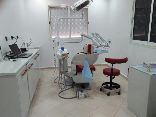 Dentiste Cabinet Dentaire Dr Jamila ZEMRANI Témara - Témara - +212 5376-10995