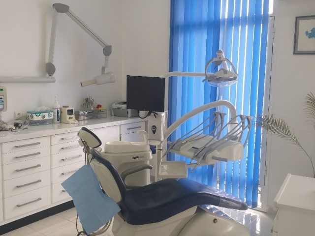Cabinet dentaire Dr cheikh fatima - Tétouan - +212 5397-03476