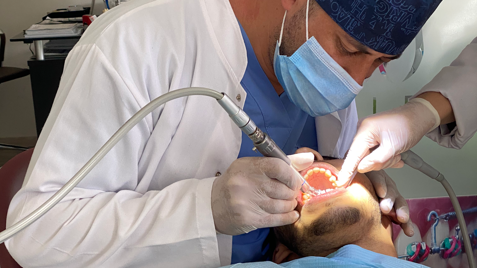 Dentiste Fes TAHRI Abdelhamid (Cabinet urgence )