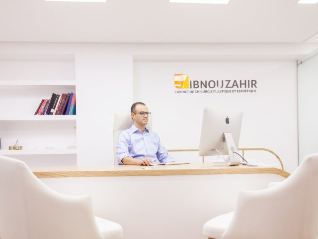 Docteur Ibnouzahir Mustapha - Cabinet de Chirurgie Plastique et d'Esthetique - Tanger - +212 5393-40020