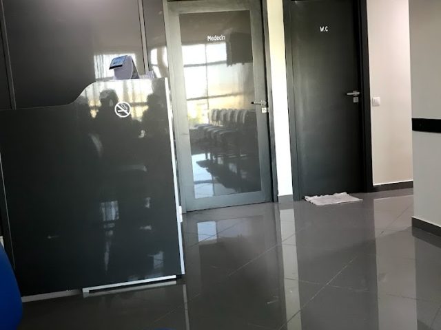 Dr Mohamed DERNAOUI Spécialiste des Maladies de l’Appareil Digestif - Casablanca - +212 5229-75274