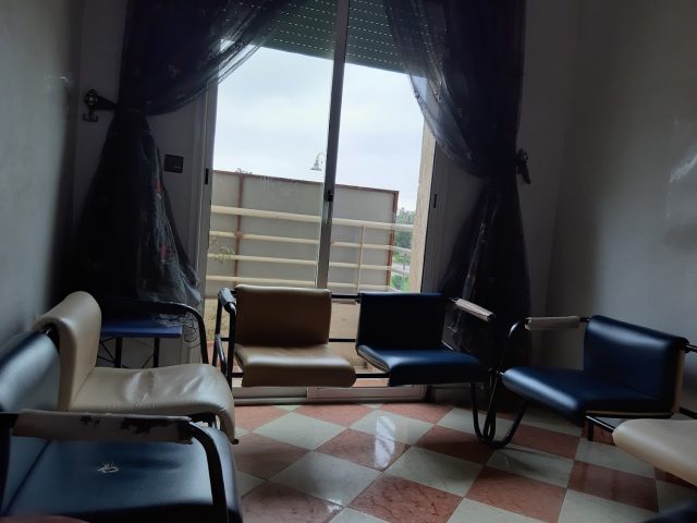عيادة طب وجراحة الكلي والمسالك البولية و التناسلية - Berrchid - +212 5223-27575