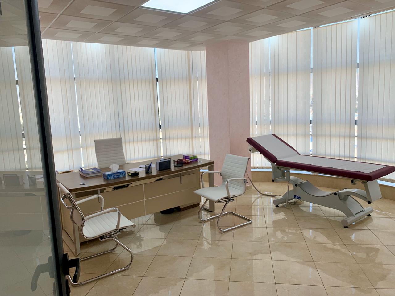 Cabinet de dermatologie Dr El Makrini Najia Ilham عيادة طب الجلدi