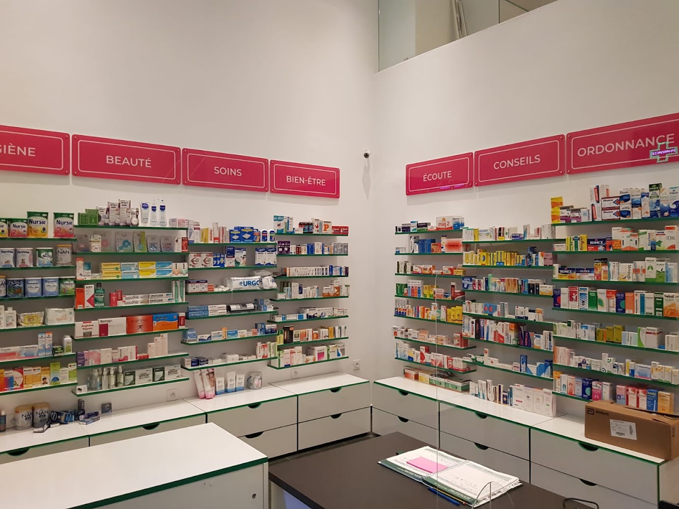 Pharmacie et Parapharmacie La Marina