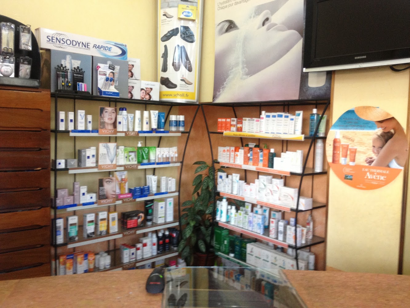 Pharmacie et Parapharmacie des Eucalyptus