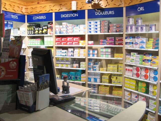 صيدلية بلقدار PHARMACIE BELKADDAR CENTRE - Taourirt - +212 5366-79540
