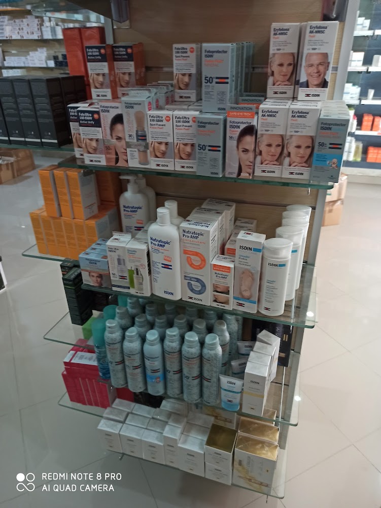 PHARMACIE BINE LEKCHALI