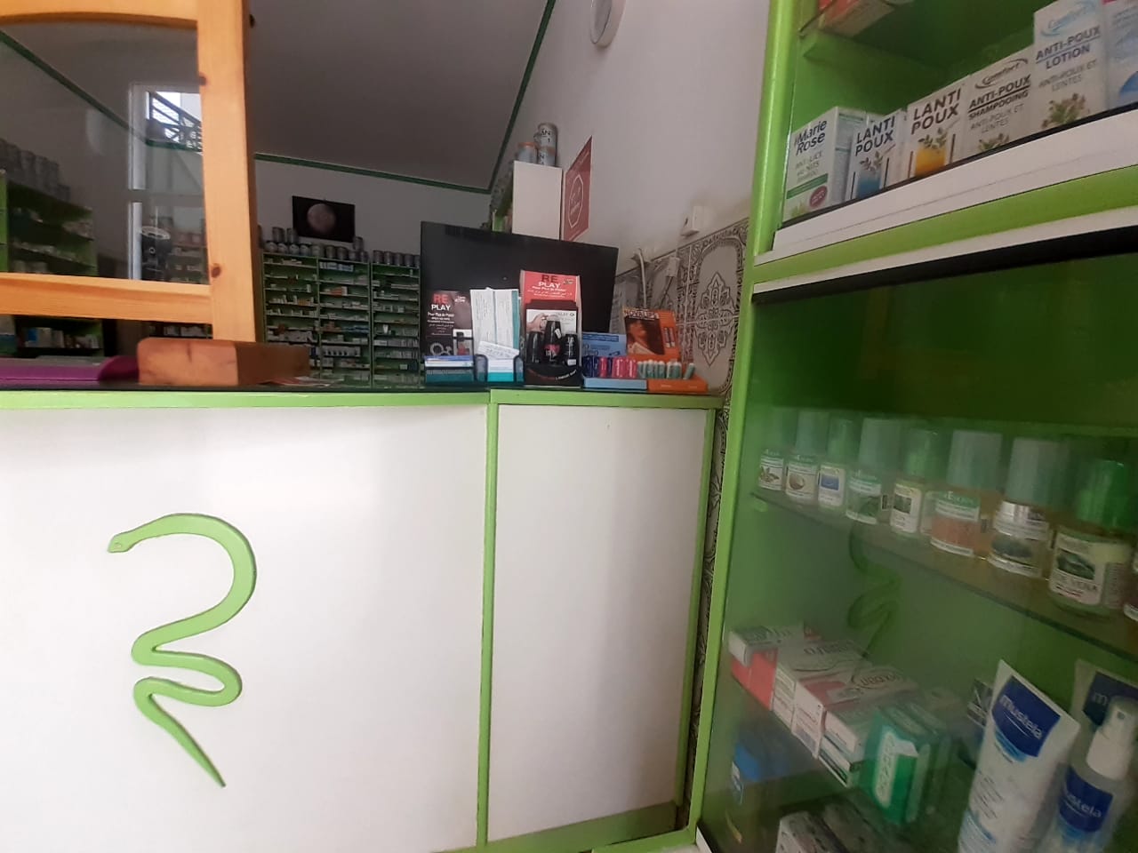 Pharmacie thaziri
