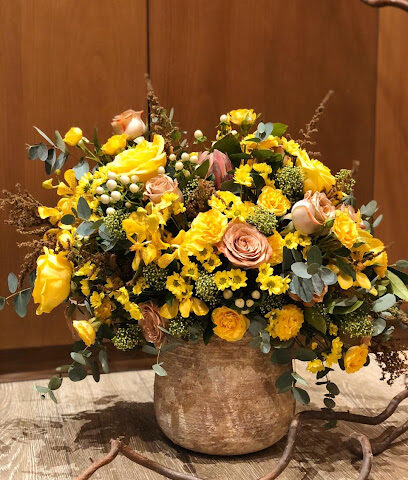 Oak and Lily Flower Boutique - Ajman - +971 2 550 0321