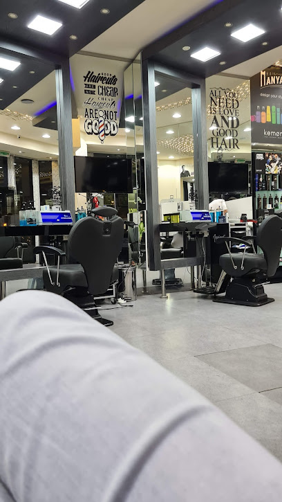 Shadi Gents Salon - صالون شادي للرجال - United Arab Emirates|Al Majaz - Al Majaz 1 - Sharjah|Corniche St