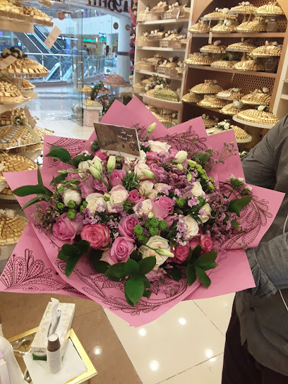 Labelle Chocolates & Flowers Al Bateen - United Arab Emirates|Al Markhaniyyah - Abu Dhabi|Hamdan Bin Mohammad St