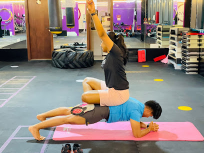 Evolve Ladies Fitness Club Mussafah - Ajman - +971 55 614 5583