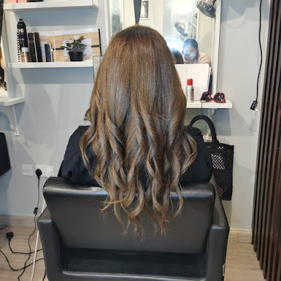 The Hair Spa مركز ركن العناية بالشعر - Dubai - +971 6 539 9929