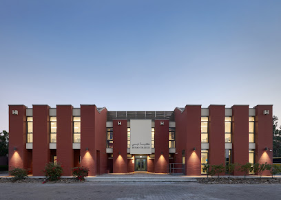 Dubai College - Ajman - +971 4 399 9111