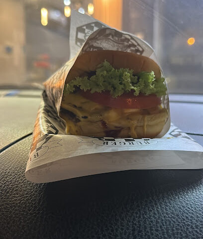 Burger stop - Ajman - +971 3 766 6617
