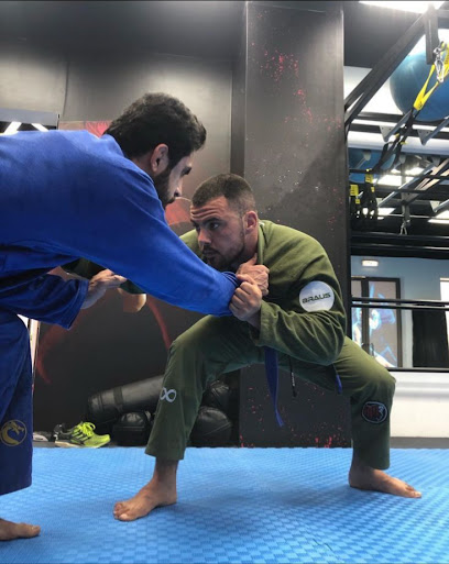 300 Glory Sports - United Arab Emirates|Nad Shamma - Dubai|11th St
