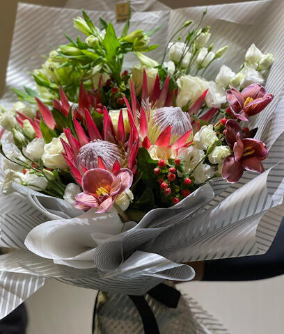 The florist for events and flowers - Ajman -