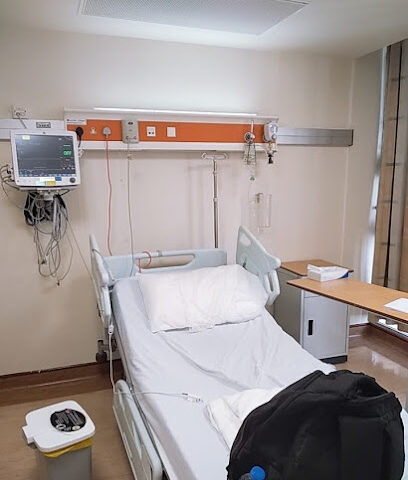 Saqr Hospital - مستشفى صقر - Dubai - +971 7 204 9999