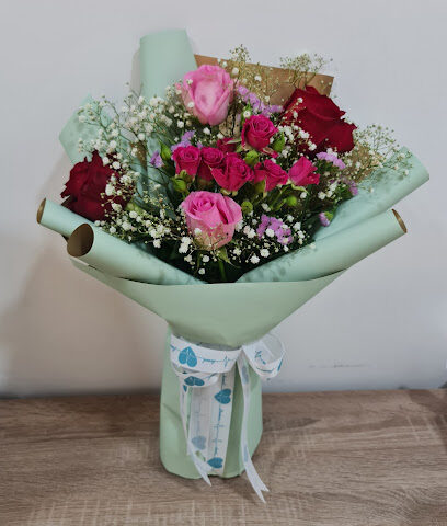 Level Flowers - Ajman - +971 50 290 0838