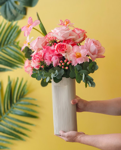 Flower Lab - United Arab Emirates|Al Nahyan - Zone 1 - Abu Dhabi|New Airport Rd