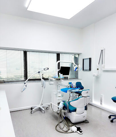 Dr Manal Harb Medical Center - Abu Dhabi - +971 4 325 1222