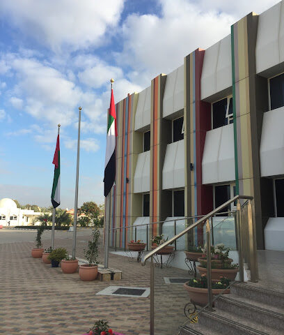 Hessa Bint Mohd Intermediate School for Girls - Dubai - +971 3 781 1783