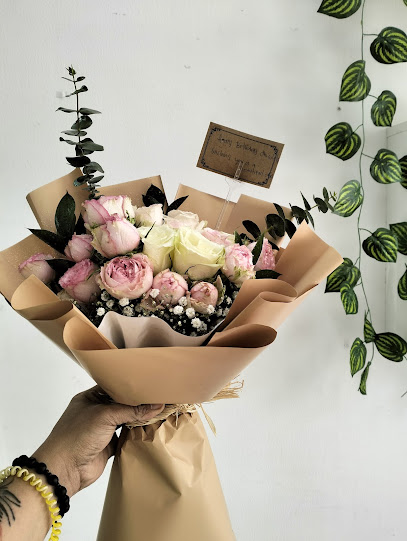 AK Flowers - United Arab Emirates|Abu Dhabi|Electra Street Back Side of ADNOC