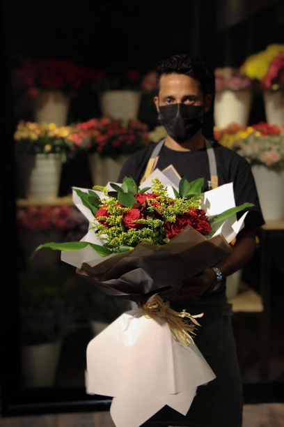 Flora Flowers - United Arab Emirates|Al Salmah - Al Salamah - Umm Al Quawain