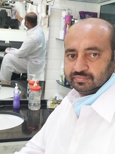 صالون طريق الفلج للحلاقة - United Arab Emirates|Sharjah|93 Al Shuwaib - Umm Al Quwain Rd