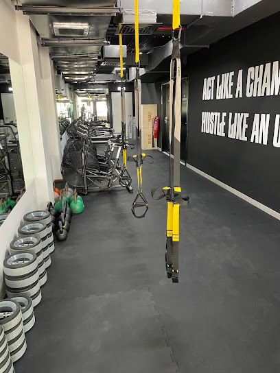 UNDERDOGBOXN - United Arab Emirates|Dubai|Unit AG02