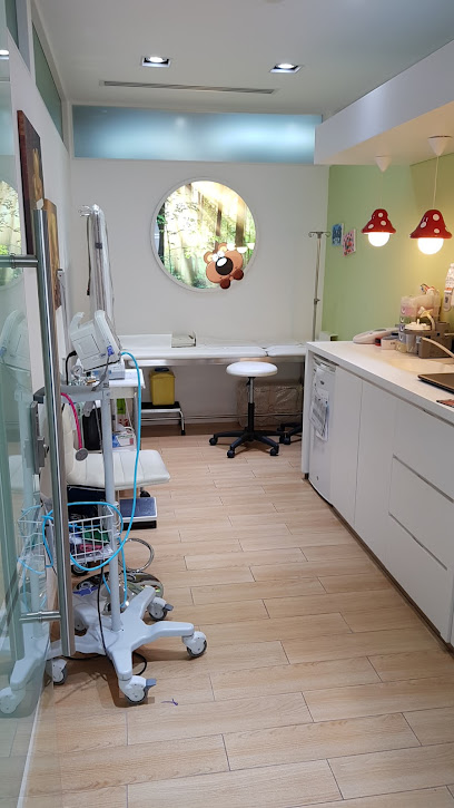 Dr. Mazen Pediatric Clinic - United Arab Emirates|Dubai|Sunset Mall Jumaira Beach Road|56MG+C9X