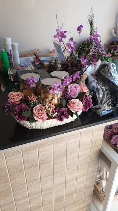 The Florist - United Arab Emirates|Al Nabgghah - Umm Al Quawain|9V34+5P4