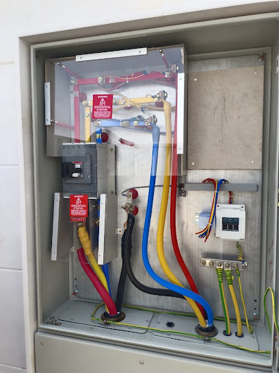Noor Al Faris Technical Contracting - United Arab Emirates|Industrial Area 13 - Sharjah|Shed No. 6