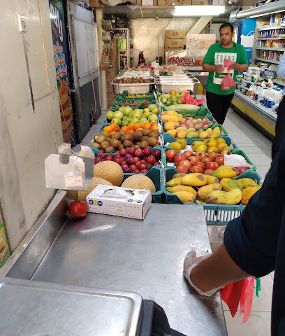 Al Sa'aa Super Market - Dubai -