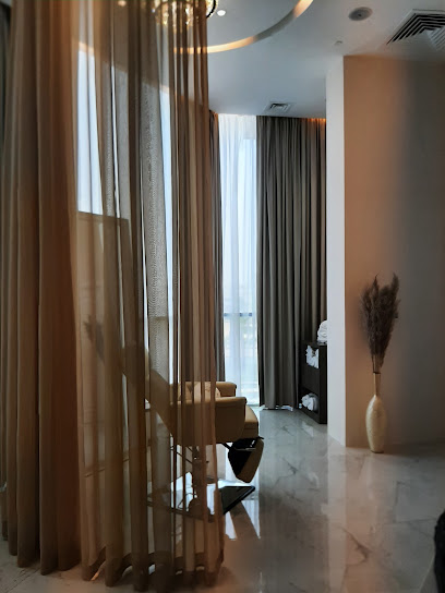 Face Retreat - United Arab Emirates|Jumeirah - Umm Suqeim 2 - Dubai|Meyan Mall