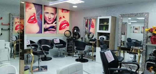 Alyn Beauty - Dubai - +971 54 453 6653
