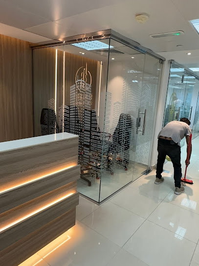 descent aluminium and glass work - United Arab Emirates|Musaffah - M-17 - Abu Dhabi|near to mussafah|city market