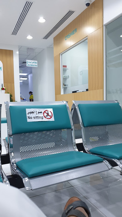 لائق عجمان - United Arab Emirates|Ajman|Ajman Club (Al Rashidiya) Bus Stop|9FR2+63Q