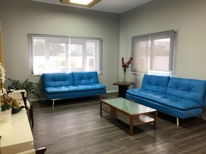 Saray Derma Dent Care Center - Abu Dhabi - +971 50 562 4626