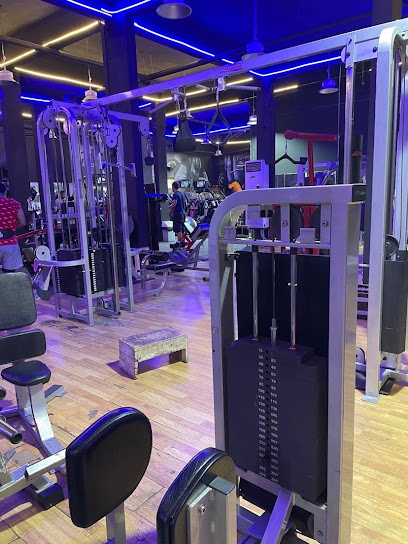 Abtal Alain Gym - جم ابطال العين - United Arab Emirates|Al Aamerah - Abu Dhabi|6HF2+H9F