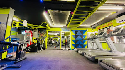 Goldenarms - Dubai - +971 50 865 3405